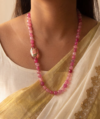 Rosé Heirloom Necklace