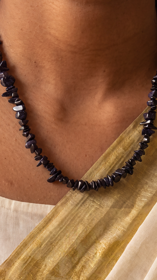 Noir Heritage Stone necklace